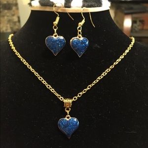 Blue glitter heart necklace